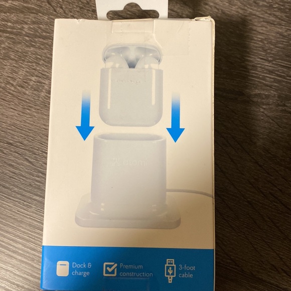 AirPods Charge Stand - Picture 2 of 4